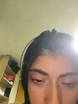 Candy_maddy  live sex cam