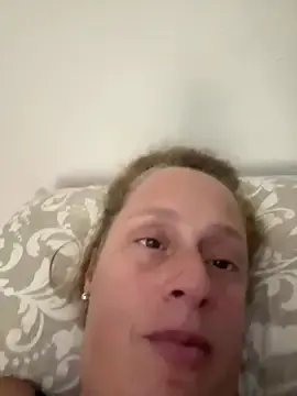 Nadiaxxsweet  live sex cam