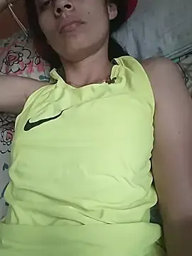 Paolamami  live sex cam