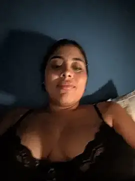 Sexystrip02  live sex cam
