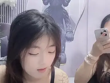 A-YIYI  live sex cam
