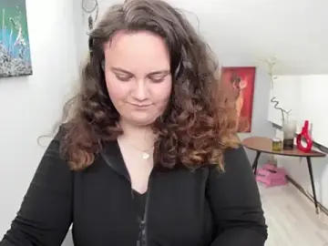 ElviraJoness  live sex cam