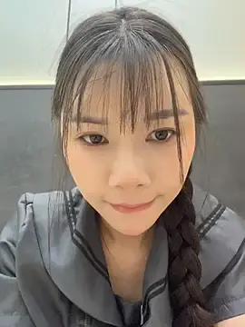 Fire-18  live sex cam