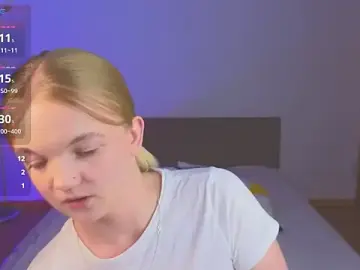 StellaBunny  live sex cam