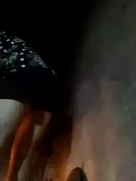 Victoria18t  live sex cam