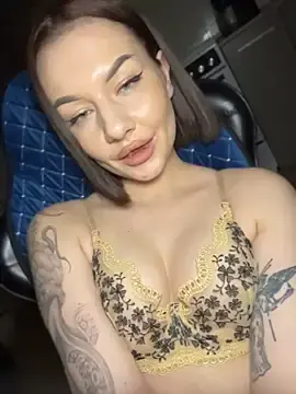 XFever  live sex cam