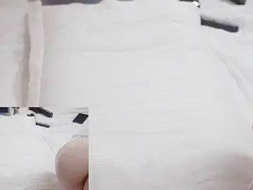 Yui-umi  live sex cam