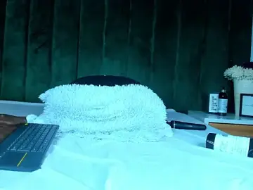 Kittyy_milk_001  live sex cam