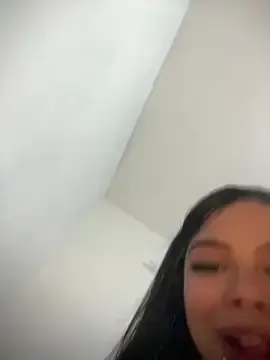 Mel_luaa  live sex cam