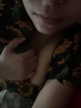 X_chaht  live sex cam
