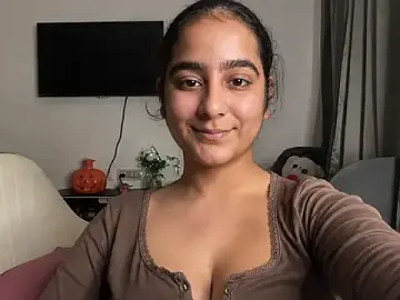 Gurpreet587  live sex cam