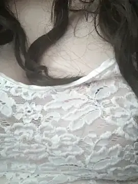 Kamilya89six  live sex cam