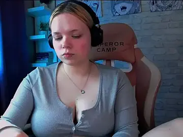 Karengilgun  live sex cam