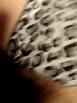 Luna1022  live sex cam