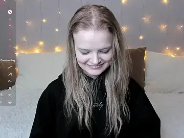 MicheleHonas  live sex cam