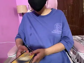Neha18  live sex cam