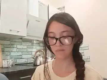 TranquilityPleasure  live sex cam