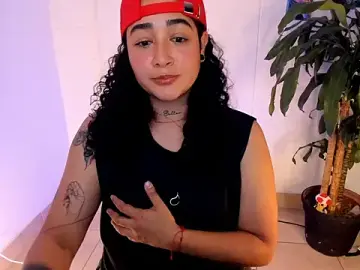 _kat_1995  live sex cam
