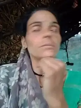H_seema  live sex cam