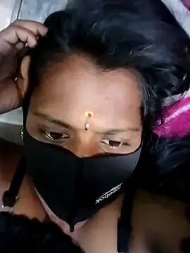 Tamil_Hot_Sandy  live sex cam