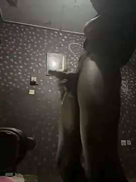 Moodymeng  live sex cam