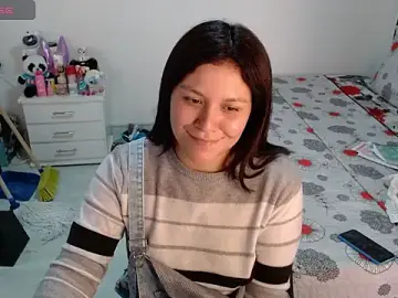 Soniafuckboobs  live sex cam
