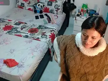 Soniafuckboobs  live sex cam