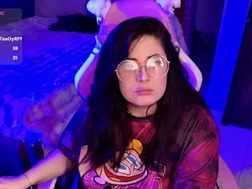 Azamy-12  live sex cam