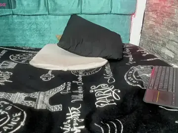 Cloee66  live sex cam