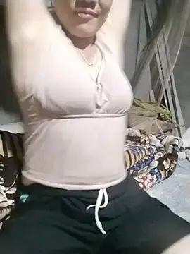Eirlys-baby  live sex cam