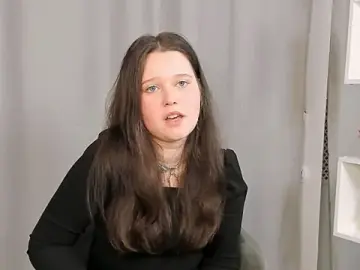 FallonLich  live sex cam
