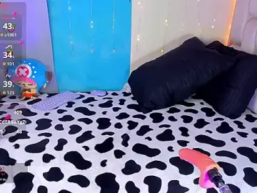 Im_foxy01  live sex cam