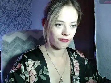Kate__Loves  live sex cam