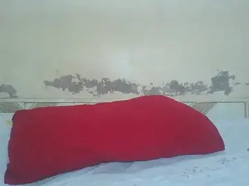 Naivegirrl  live sex cam