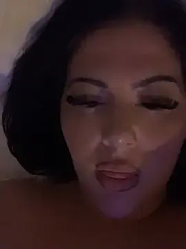 Sexy_LaraRose  live sex cam