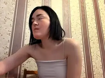 Snowmilly  live sex cam