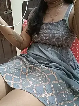 Tamil_Visalini  live sex cam