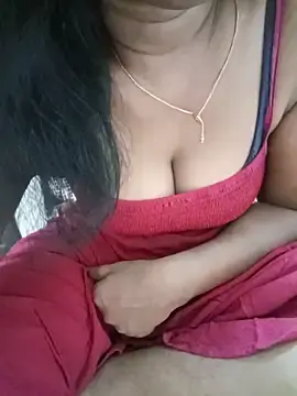 Tamil_Vishalini  live sex cam