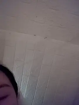 Daisylouis  live sex cam