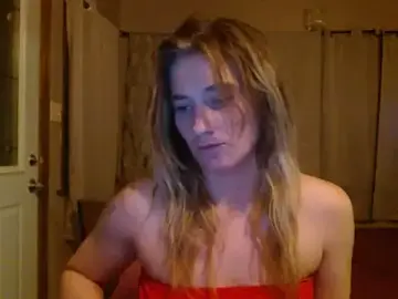 Missymilf  live sex cam