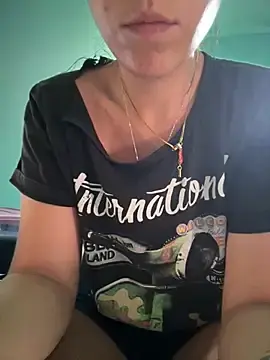 Rossana99_  live sex cam