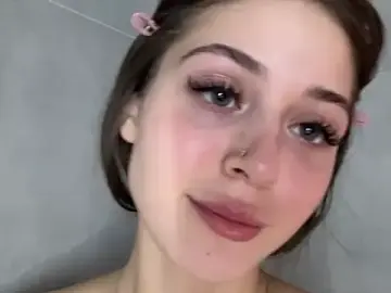Adel_strongwoman  live sex cam