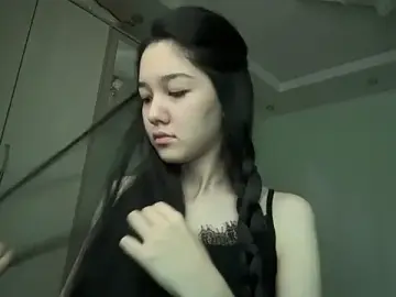 MintyMuse  live sex cam