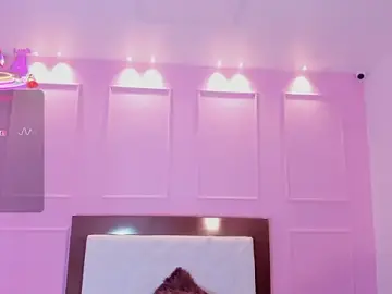 NAHOMIROSSE  live sex cam