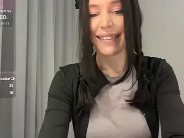 Neyrinn  live sex cam