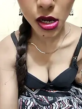 Yummy-Vanilla  live sex cam