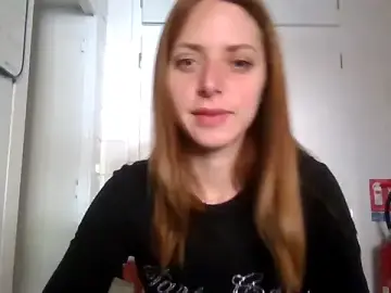 Dorianeshoww  live sex cam