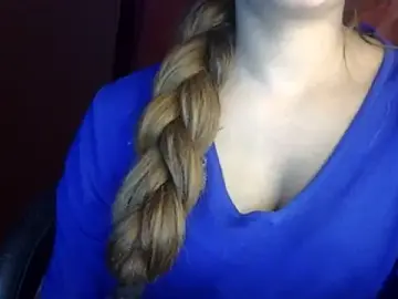 Heartless_Queen  live sex cam