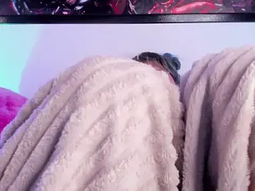 Lucky-leah  live sex cam