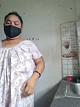 Rani130  live sex cam